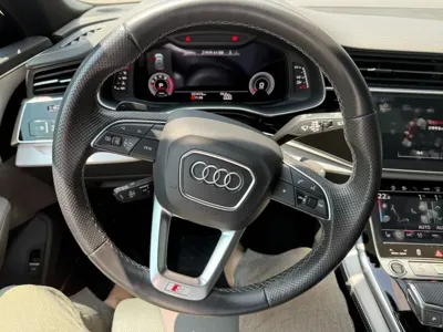 Audi Q8 2021, 121501 км, за 37409.74 USD