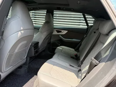 Audi Q8 2021, 121501 км, за 37409.74 USD - фото 9