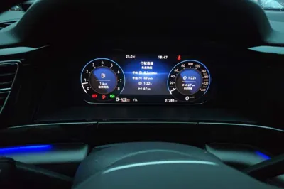 Volkswagen Teramont 2023, 37200 км, за 32371 USD - фото 11
