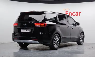 Kia Canival 2016, 190347 км, за 4294.68 USD