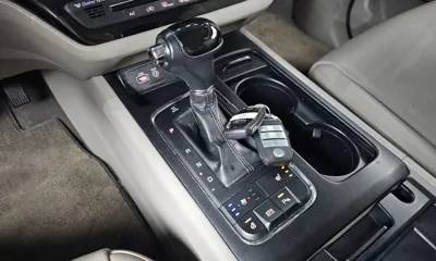 Kia Canival 2016, 190347 км, за 4294.68 USD - фото 9