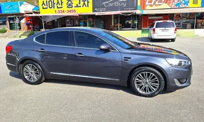 Kia K7 2016, 128689 км, за 4266.77 USD