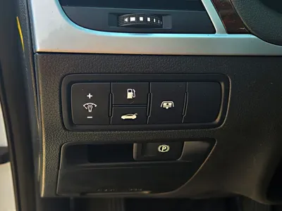 Hyundai Genesis 2016, 177498 км, за 5913.35 USD - фото 8