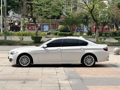 BMW 5 Series 2017, 141000 км, за 13250.81 USD