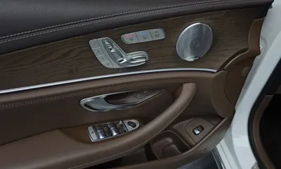 Mercedes-Benz E-Class 2019, 122076 км, за 15304.78 USD - фото 11