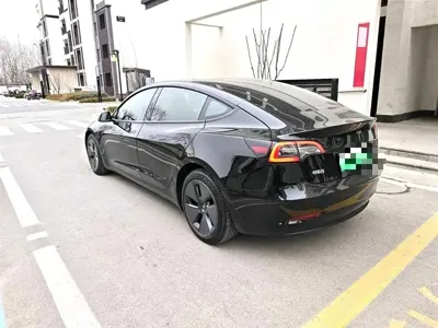 Tesla Model 3 2022, 65000 км, за 18836.27 USD
