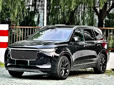 Li Auto Li ONE · 2022 год