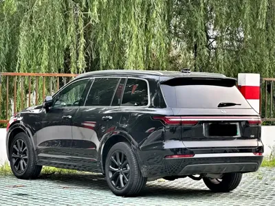 Li Auto Li ONE 2022, 69000 км, за 19540.53 USD