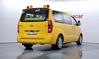 Hyundai Starex 2019, 85251 км, за 11832.37 USD