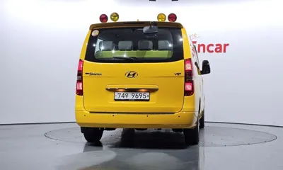 Hyundai Starex 2019, 85251 км, за 11832.37 USD