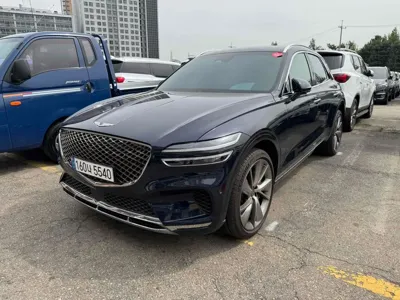 Genesis GV70 2023, 14197 км, за 28977 USD