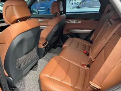 Genesis GV70 2023, 14197 км, за 28977 USD - фото 7