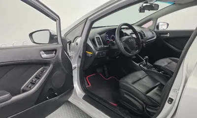Kia K3 2017, 66548 км, за 4529.34 USD - фото 10