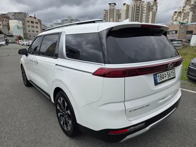 Kia Canival 2021, 104149 км, за 13654.71 USD