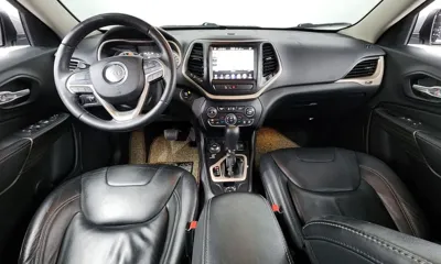 Jeep Cherokee 2016, 125650 км, за 4591.43 USD - фото 7