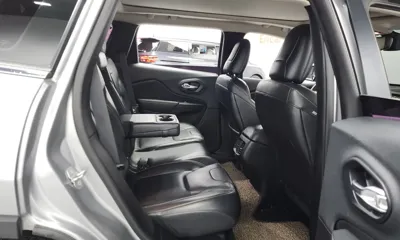 Jeep Cherokee 2016, 125650 км, за 4591.43 USD - фото 12