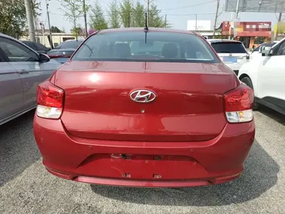 Hyundai Verna 2020, 56400 км, за 3015.61 USD