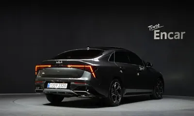 Kia K5 2024, 6135 км, за 19160.88 USD
