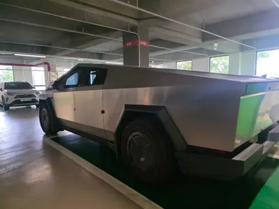 Tesla Cybertruck 2024, 13854 км, за 90915.06 USD - фото 13