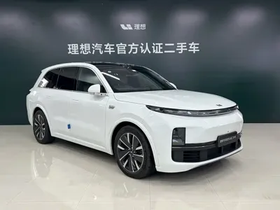 Li Auto Li L8 2026, 9000 км, за 42053.33 USD