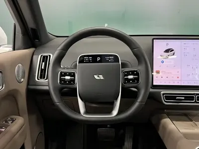 Li Auto Li L8 2026, 9000 км, за 42053.33 USD - фото 15