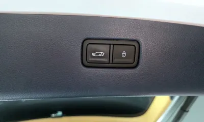Genesis GV80 2023, 47220 км, за 17708.9 USD - фото 20