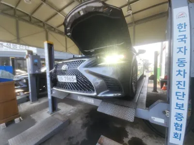 Lexus LS · 2018 год