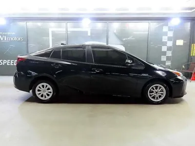 Toyota Prius 2022, 57195 км, за 15196.56 USD