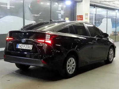 Toyota Prius 2022, 57195 км, за 15196.56 USD