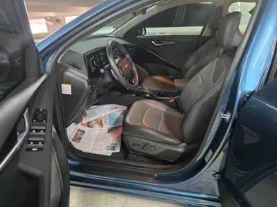 Kia Niro 2022, 35000 км, за 15394.78 USD