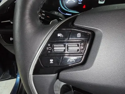 Kia Niro 2022, 35000 км, за 15394.78 USD - фото 11