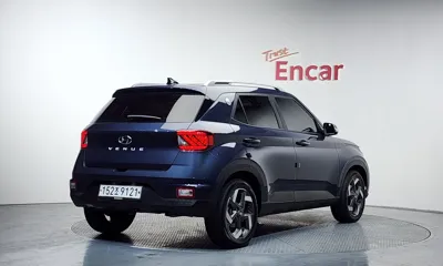 Hyundai Venue 2020, 65461 км, за 9254.37 USD