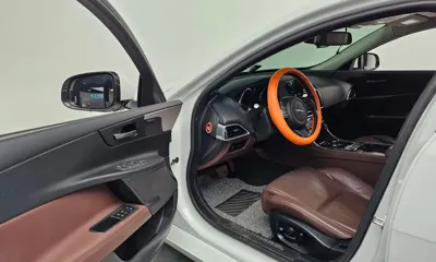 Jaguar XE 2017, 75842 км, за 6505.17 USD - фото 10