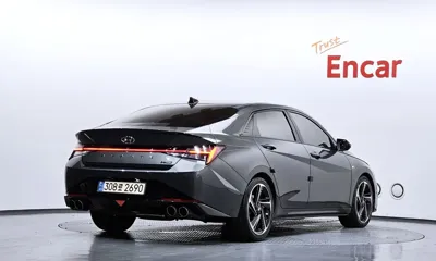 Hyundai Avante 2021, 76239 км, за 12117.27 USD