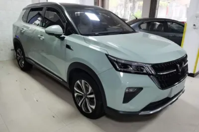 Wuling Asta 2021, 17700 км, за 8940 USD - фото 3