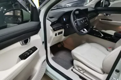 Wuling Asta 2021, 17700 км, за 8940 USD - фото 19