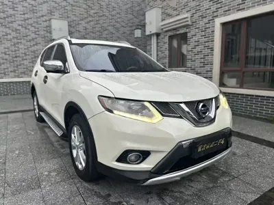 Nissan X-Trail 2015, 150000 км, за 5856.27 USD