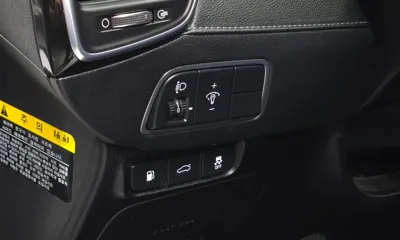 Hyundai Grandeur 2018, 168107 км, за 7097.74 USD - фото 15