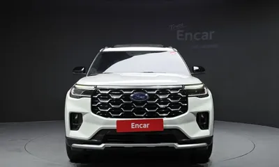 Ford Explorer 2025, 9061 км, за 35348.53 USD