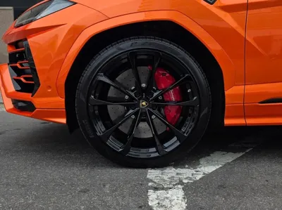Lamborghini Urus 2020, 35000 км, за 156280.46 USD