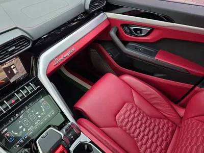 Lamborghini Urus 2020, 35000 км, за 156280.46 USD - фото 13