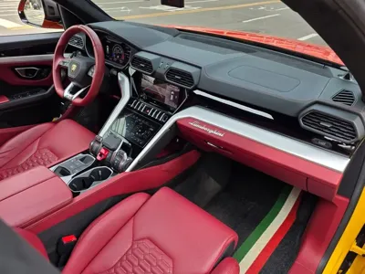 Lamborghini Urus 2020, 35000 км, за 156280.46 USD - фото 18