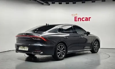 Hyundai Grandeur 2022, 51032 км, за 15302.46 USD