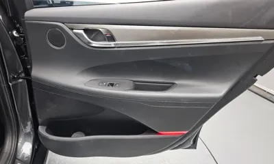Hyundai Grandeur 2022, 51032 км, за 15302.46 USD - фото 25