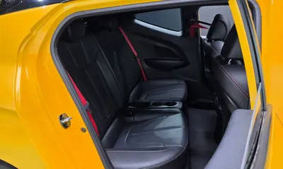 Hyundai Veloster 2018, 42855 км, за 9706.85 USD - фото 11