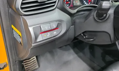 Hyundai Veloster 2018, 42855 км, за 9706.85 USD - фото 16