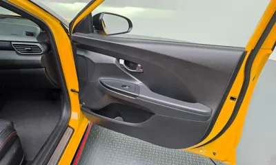 Hyundai Veloster 2018, 42855 км, за 9706.85 USD - фото 24