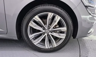 Renault-KoreaSamsung SM6 2021, 44968 км, за 11892.96 USD
