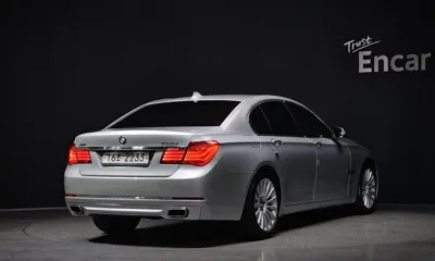 BMW 7-Series 2014, 372392 км, за 4879.01 USD