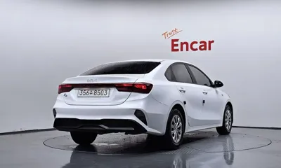 Kia K3 2022, 66766 км, за 9386.9 USD